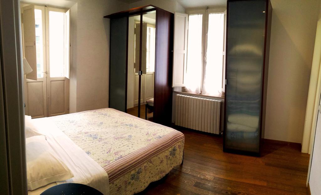 B&B La Luna Dal Borgo Iesi Bagian luar foto